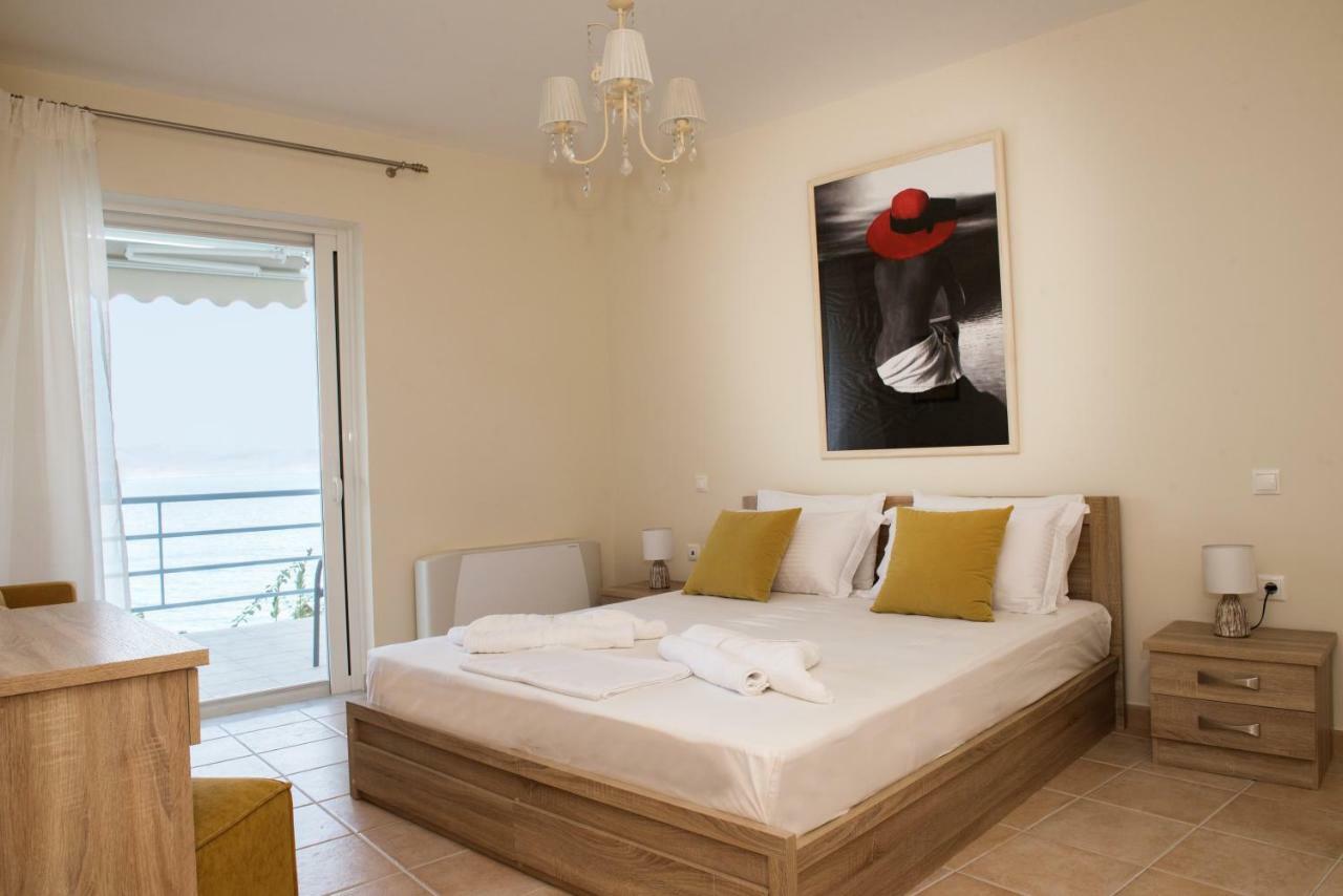 Kiveri Luxurious Seaside Apartment ภายนอก รูปภาพ